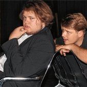 Lebenszeichen mit „Kosmetik des Bösen“