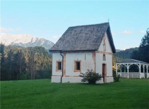 Idylle beim Trojer-Bauern hoch über Kiefersfelden. Der Name ist keltischen Ursprungs.Foto höfer