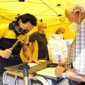 Der Ansturm  der Philatelisten