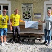 Fitnessclub spendet 2000 Euro an Tafel