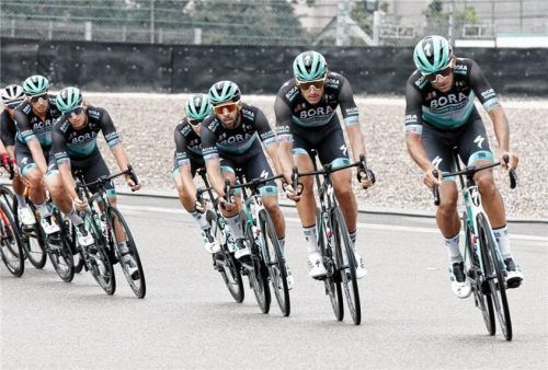 Das Radsport-Team Bora-hansgrohe holte bei den nationalen Titelkämpfen eine Gold-, vier Silber- und eine Bronzemedaille.Foto bettiniphoto