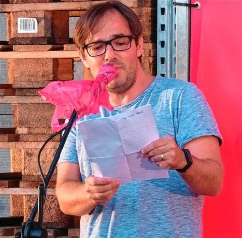 Der siegreiche Slamer Mate Tabula brachte seine Wut über platte Songtexte von Tim Bendzko & Co. zum Ausdruck. Foto Heil