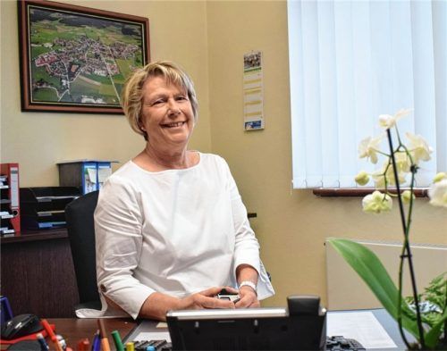 Die neue Chefin im Halfinger Rathaus: Regina Braun (CSU) ist seit 1. Mai im Amt. Foto Blum