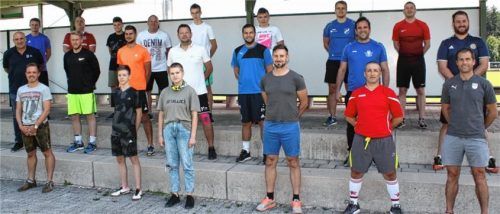 2020 gab es noch Schiedsrichter-Neulinge in der Gruppe Chiem. Sie haben noch kein einziges Spiel geleitet.Foto SRG Chiem