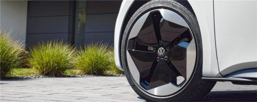 Je breiter ein Reifen, desto höher ist der Rollwiderstand und desto geringer wird die Reichweite: Deshalb sollten E-Auto-Reifen möglichst schmal sein. Foto Auto-Medienportal.Net/Volkswagen