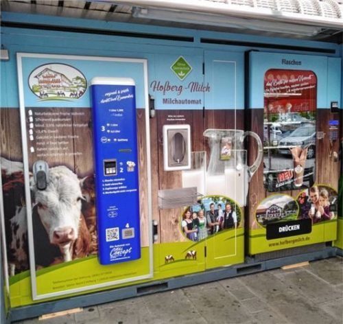 Milch-Tankstelle: An derartigen Automaten können die Kunden die frische Milch zapfen. Foto re