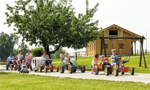 Nicht nur wie hier auf dem Ferienbauernhof Moierhof in Truchtlaching profitieren die einheimischen Gastgeber gerade von einem Touristenansturm nach dem Motto „Urlaub dahoam“ im Zeiten von Corona. Foto Moierhof