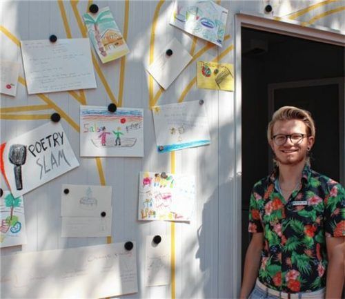 Sammelt Ideen zur Gestaltung des Salzstadels: Nico Seibt absolviert gerade sein Freiwilliges Soziales Jahr in der Stadtbibliothek.