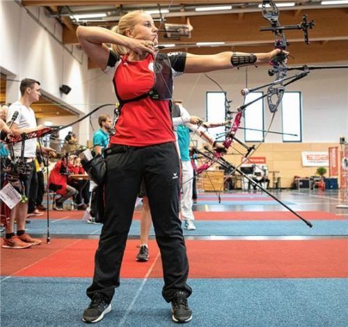 Zweimal Silber: Die Raublingerin Katharina Bauer verlor zwei spannende Finals erst im Stechen.Foto weitz