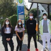 Vier Jugendliche zeigen Zivilcourage