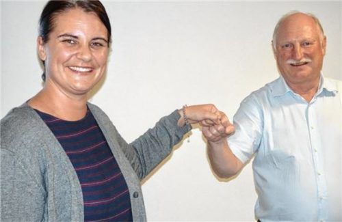 Anna Klein ist die neue SPD-Ortsvorsitzende von Kiefersfelden; sie wird tatkräftig unterstützt vom bisherigen Vorsitzenden Burkhard Sunder. Foto Schmidt