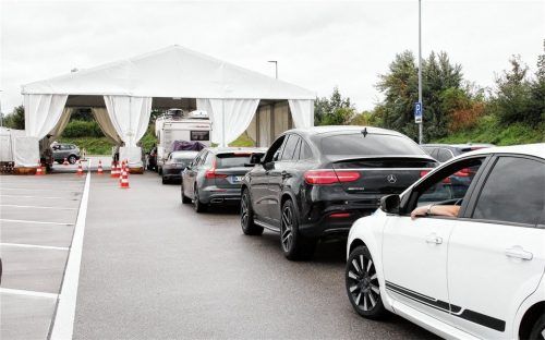 Beibehalten oder abbauen? Ob die Testzentren doch weiterarbeiten, darüber war gestern noch keine Entscheidung gefallen. Foto Reisner