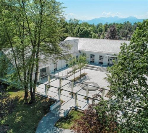 Das neue Konferenzzentrum der B&O Parkhotels wurde jetzt neu eröffnet – mitten in der Corona-Krise. Foto  B&O