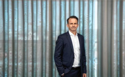 Der Name ist Zufall, nicht Teil der Stellenbeschreibung: Mikael Eriksson ist Ericssons Chef bei Kathrein in Rosenheim. Foto Ericsson