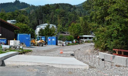 Derzeit wird der erste Bauabschnitt in der Bad Trißl-Straße in der Gemeinde Oberaudorf umgesetzt. Die Kosten hierfür liegen bei 100000 Euro. Foto Lotter