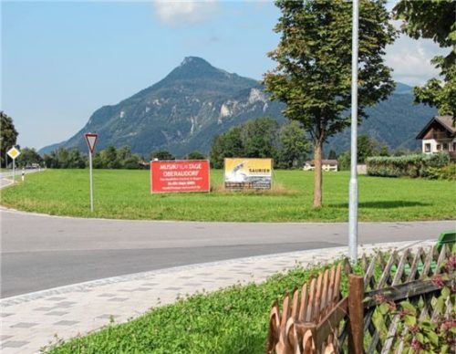 Die Bebauung des Eckgrundstückes Bahnhofstraße/Staatsstraße erhielt nun endgültig grünes Licht vom Gemeinderat. Foto Schmidt