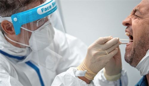 Die Debatte über die Corona-Tests und die Aussagekraft der Zahlen reißt auch unter unseren Lesern nicht ab. Foto dpa