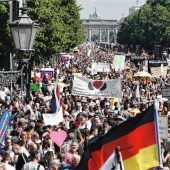 Diskussionen um Corona-Demo in Berlin