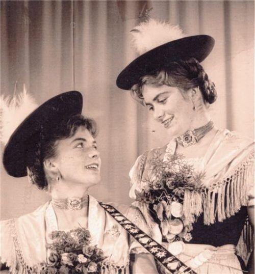 Die musikalischen Schwestern aus dem Chiemgau in den 1960er-Jahren.Fotos  Hötzelsperger