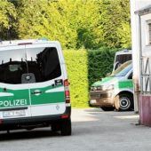 Polizei durchsucht Asylunterkünfte