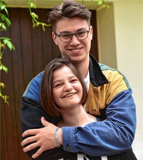 Ein Herz und eine Seele: Auch Magdalena (14) und Korbinian (17) hat Clara Nistler interviewt.