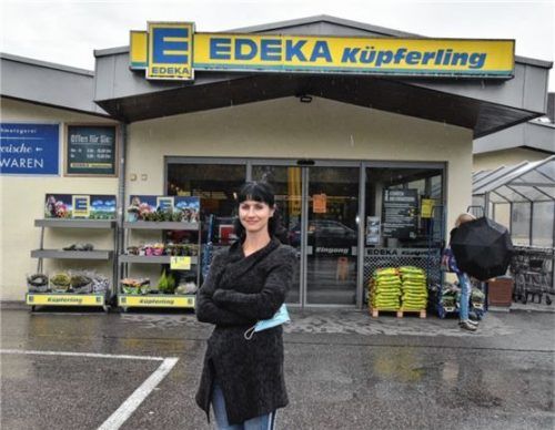 Ende nach 16 Jahren: Die Inhaberin des Edeka-Marktes in der Küpferlingstraße, Angelika Schweiger, hört auf. Ein Nachfolger steht bereits fest. Foto Schlecker