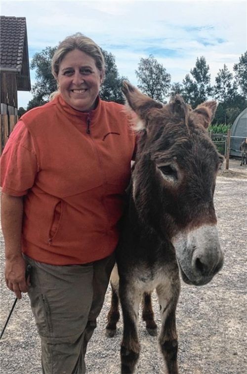 Irmgard Pross-Kohlhofer mit Esel Amigo.Fotos weinzierl