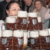 Mit 19 Mass Bier ins Guinnessbuch der Rekorde