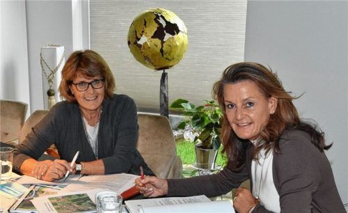 Petra Schnell (links) und Petra Hofmann stiegen aus der CSU und der CSU-Fraktion aus, hielten die Begründung bisher eher allgemein. Bis der CSU-Ortsverband in die Offensive ging. Fotos Schlecker