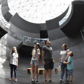 Von Garching zum Mittelpunkt des Weltalls