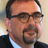Der Co-Pilot will den Kurswechsel