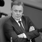 Jäher Tod vor dem Abschied aus der Politik