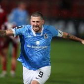 Derby-Sieg: Löwen wieder vorn