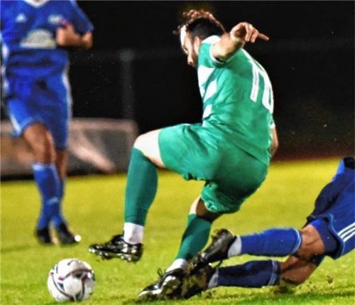 Der Sportbund und Fatih Eminoglu wurden erneut schmerzhaft zu Fall gebracht. Foto  Ziegler