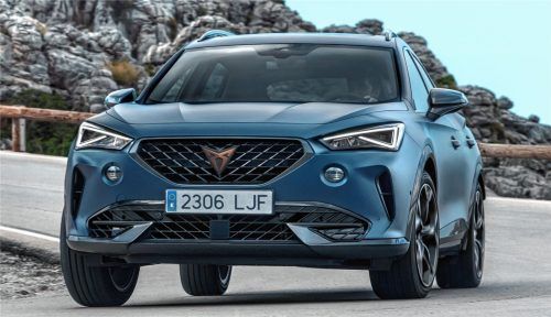 Die Front mit dem kupfernen Cupra-Logo, den Voll-LED-Scheinwerfern und den Lufteinlässen unterstreichen den sportlichen Auftritt. Foto ampnet/Seat