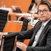 Minister weiter in der Kritik