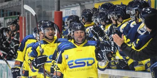 Die Paradereihe um Tomás Rousek, Michail Sokolov und Josef Straka, war an zwei Treffern beteiligt.