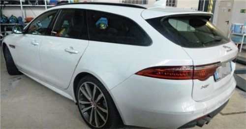 Diesen Jaguar XF stellten die Polizisten sicher. Foto Polizei