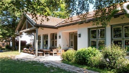 Setzt auf naturnahe Pädagogik: der katholische Kindergarten. Foto Hanke