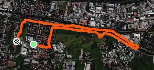 Sie kommt ihrem Ziel näher: Die Truppe ist am Montag sechs Kilometer gelaufen.Foto artmeier