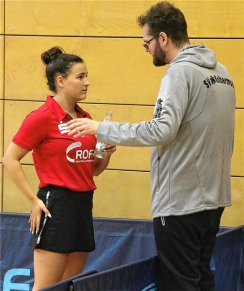 Anastasia Bondareva ist von ihrem Coach Michael Fuchs für ihren ersten Einsatz am Sonntag besonders vorbereitet worden. Foto  Erlich