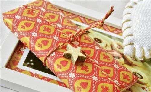 Auf Wunsch werden die Geschenke in den Geschäften liebevoll verpackt.