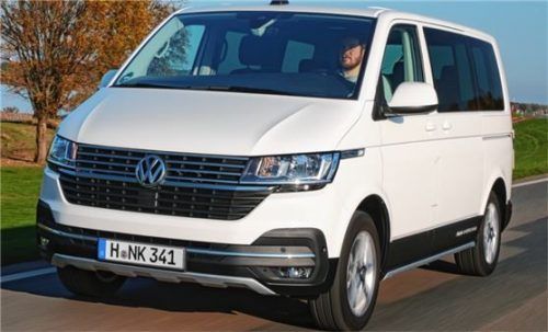 Die Neuauflage kommt in Offroad-Optik und optionalem Allradantrieb. Foto ampnet/VW