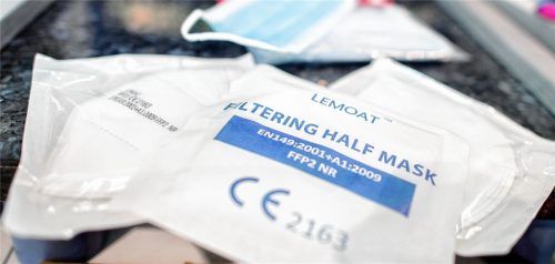 FFP2-Masken für alle Lehrer? Das ist nur ein Vorschlag, den unsere Leser im Zusammenhang mit den Corona-Maßnahmen machen. Foto dpa