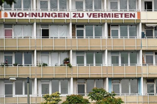 Mietproblem bald auch in Rosenheim? Die Schuldnerberatung der Rosenheimer Diakonie warnt vor vermehrten Kündigungen.  Foto DPA