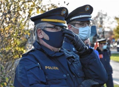 Polizeipräsident Robert Kopp war bei der Demo vor Ort. Foto Schleckeri