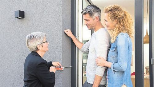 Schlechte Wärmebilanz? Experten helfen, die Ursachen zu beheben. Foto Zukunft Altbau/BHW