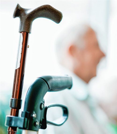 Wie geht es nach dem Krankenhausaufenthalt weiter? In der Regel ist der Sozialdienst der Klinik der erste Ansprechpartner. Foto dpa