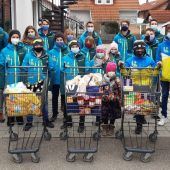 Skiclub-Kinder spenden für die Tafel