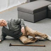 Licht und Klettverschluss: Schutz vor Stürzen